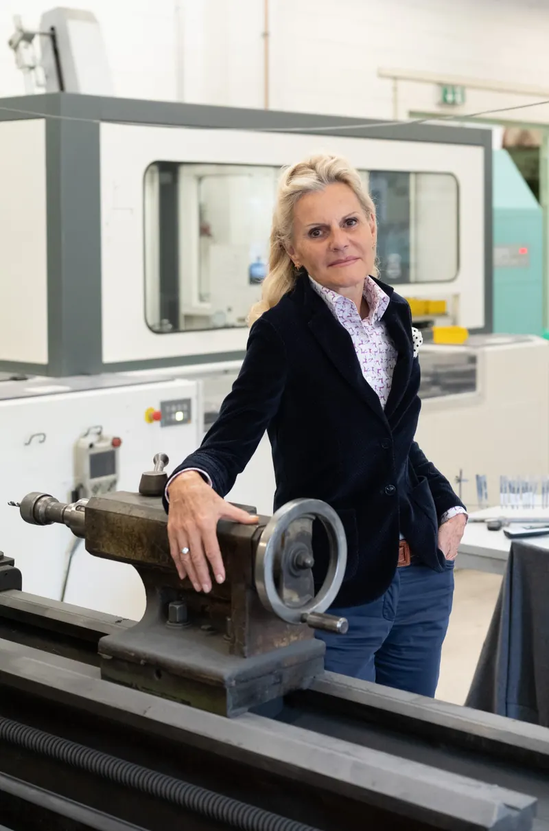 Fides Baldesberger in the Rubis factory